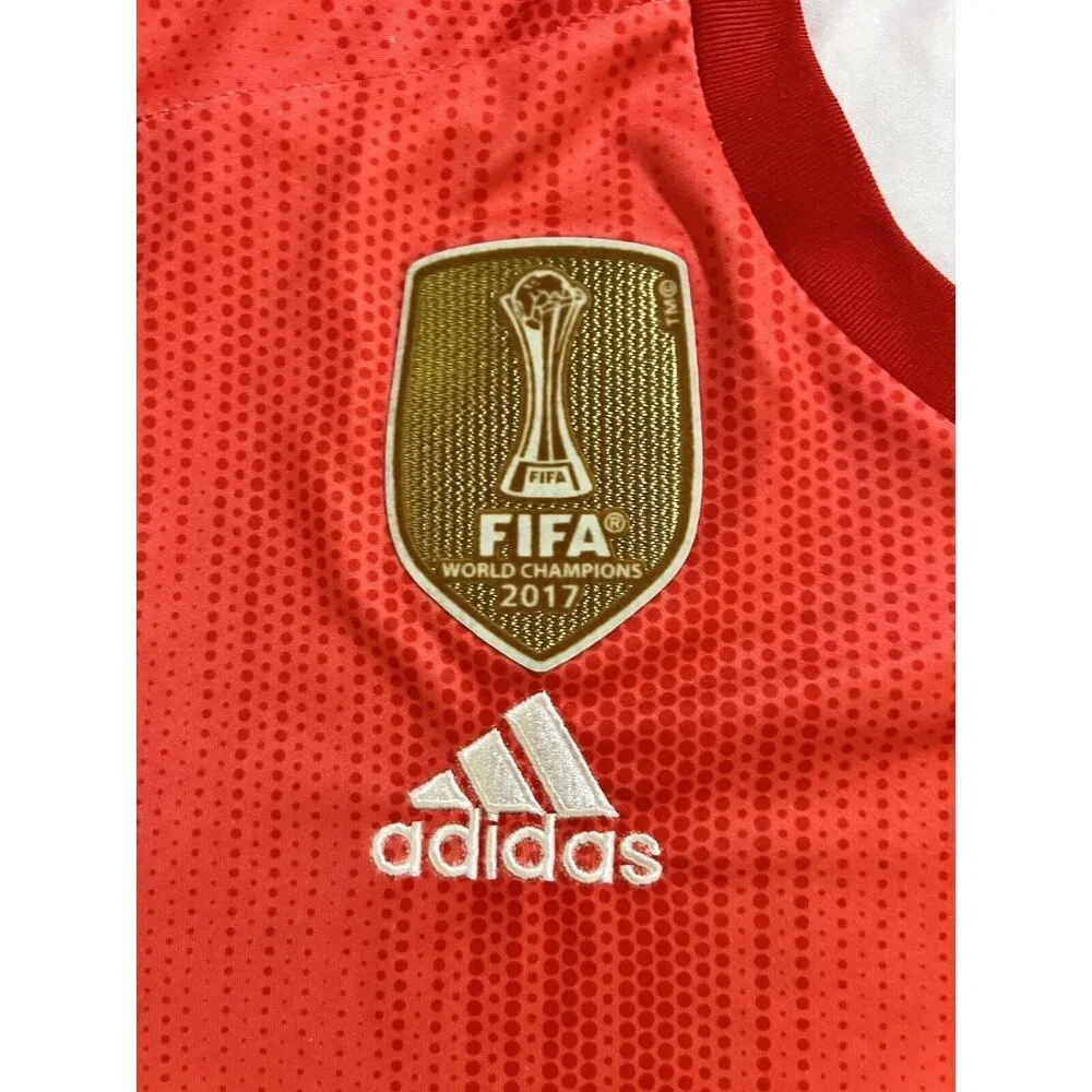 Adidas Fly Emirates‎ FIFA World Champions 2017 Blank Soccer Jersey Mens Medium